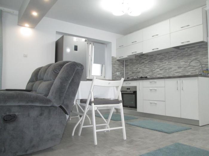 Apartament Sarra Τιργκόβιστε Εξωτερικό φωτογραφία